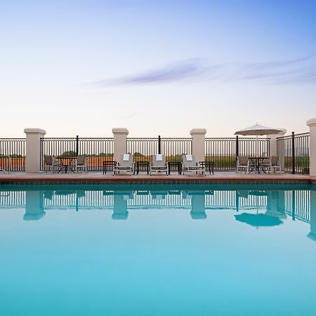Holiday Inn Express Hotel & Suites Shawnee I-40 By Ihg Buitenkant foto