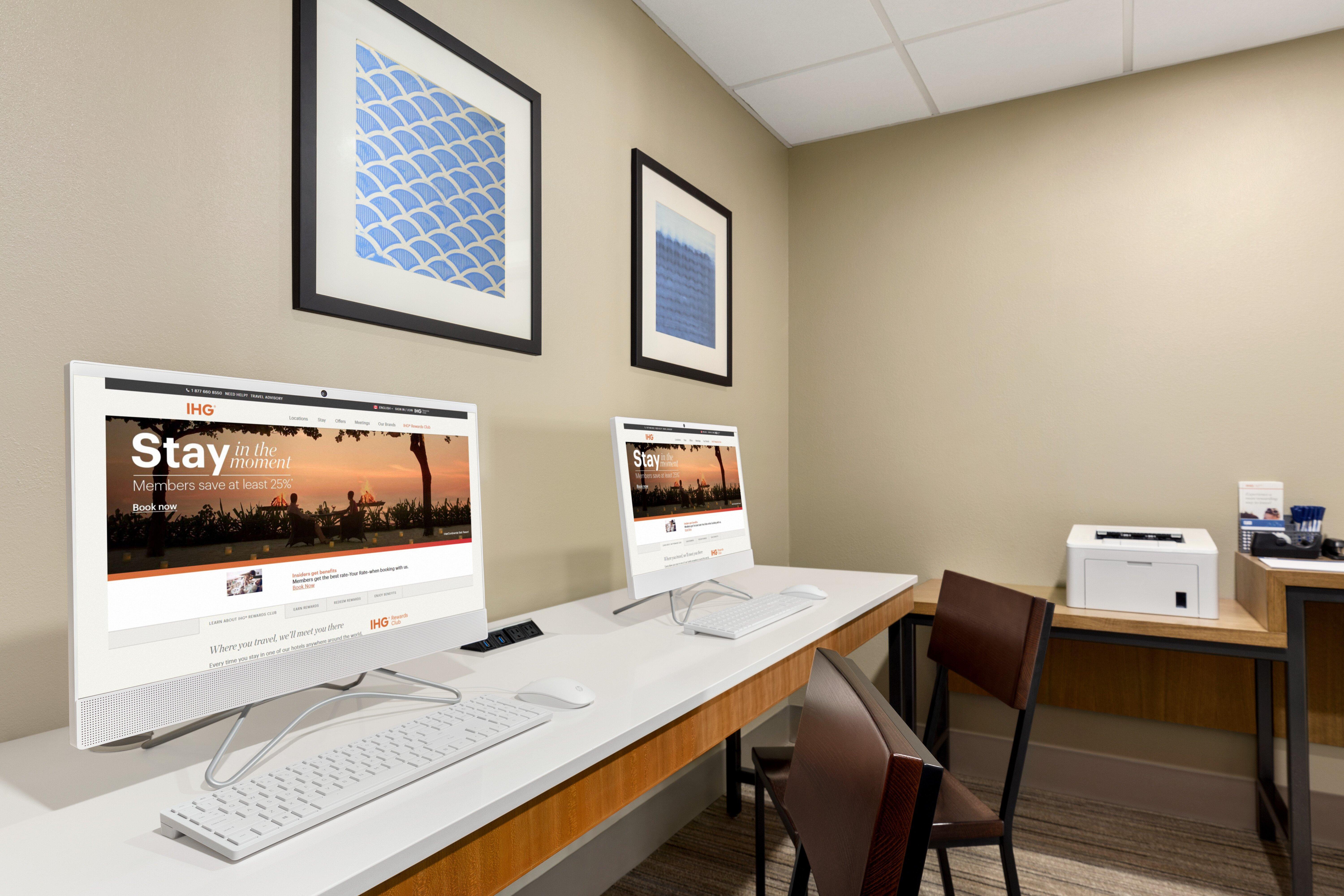 Holiday Inn Express Hotel & Suites Shawnee I-40 By Ihg Buitenkant foto